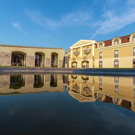 Hotel Cardinal-Domeniile Martinutzi Alba Iulia Exterior photo